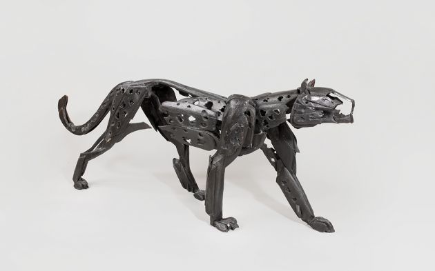 Dieter Finke | Leopard | 2001 | Bronze | 60 x 156 cm